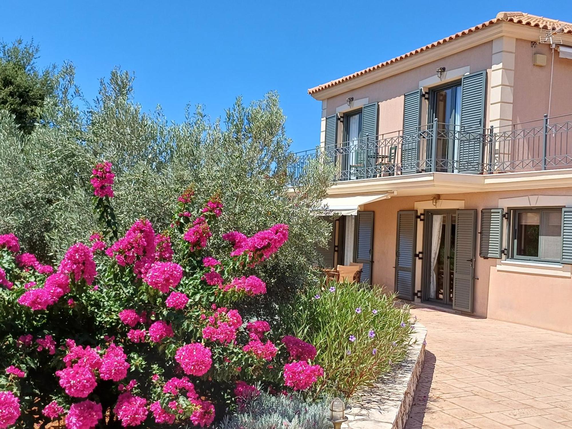 Korallis Villas Karavados Bagian luar foto