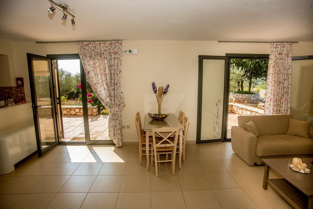Korallis Villas Karavados Bagian luar foto