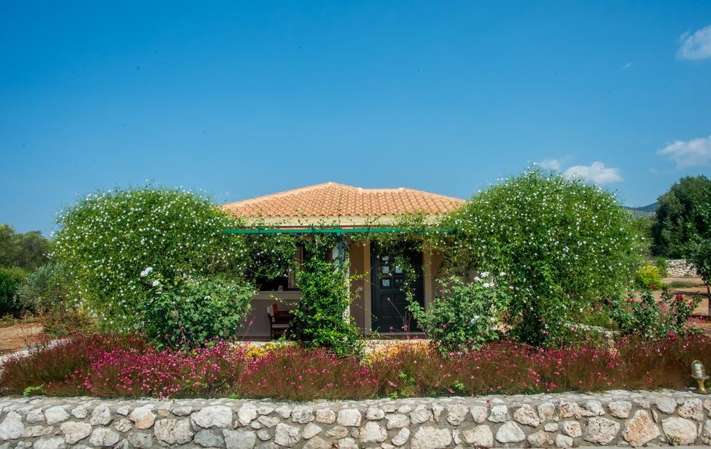 Korallis Villas Karavados Bagian luar foto