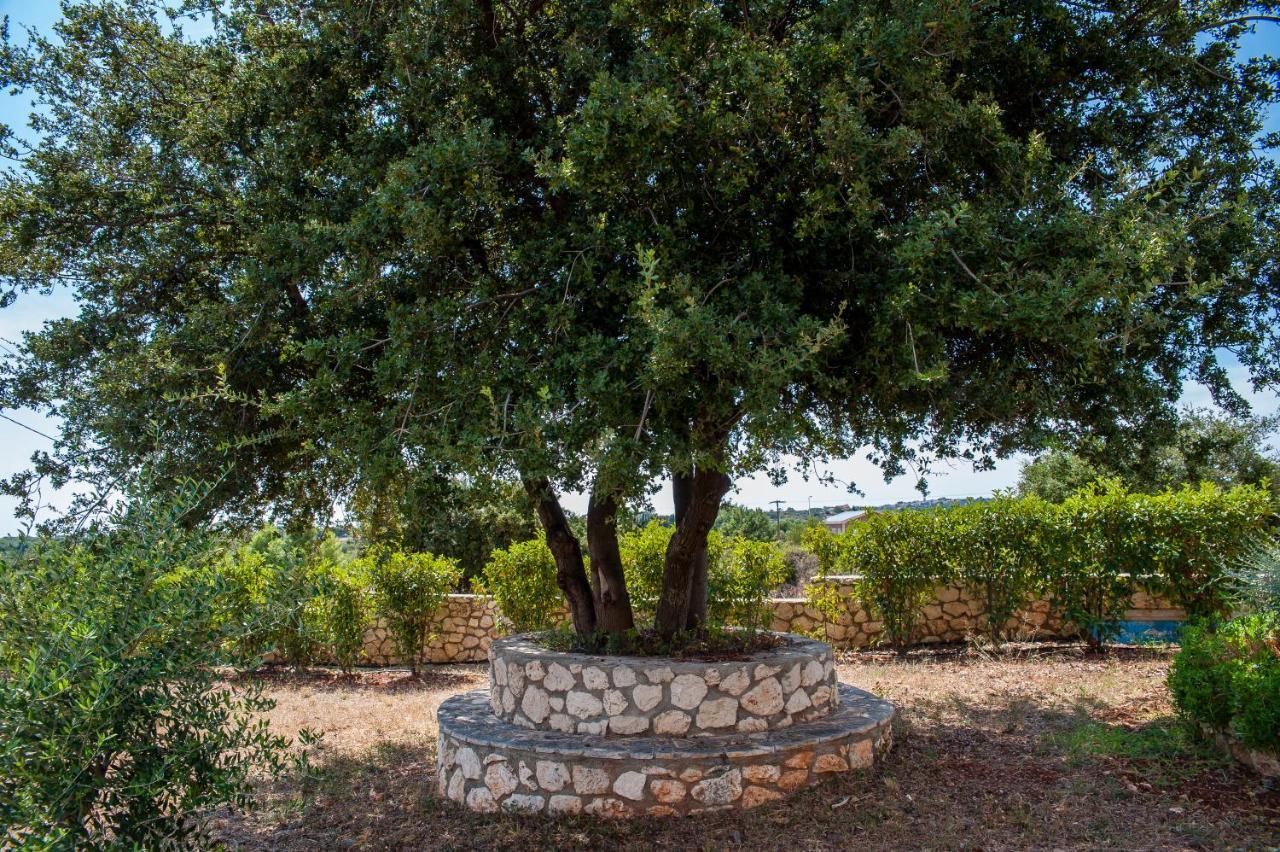 Korallis Villas Karavados Bagian luar foto