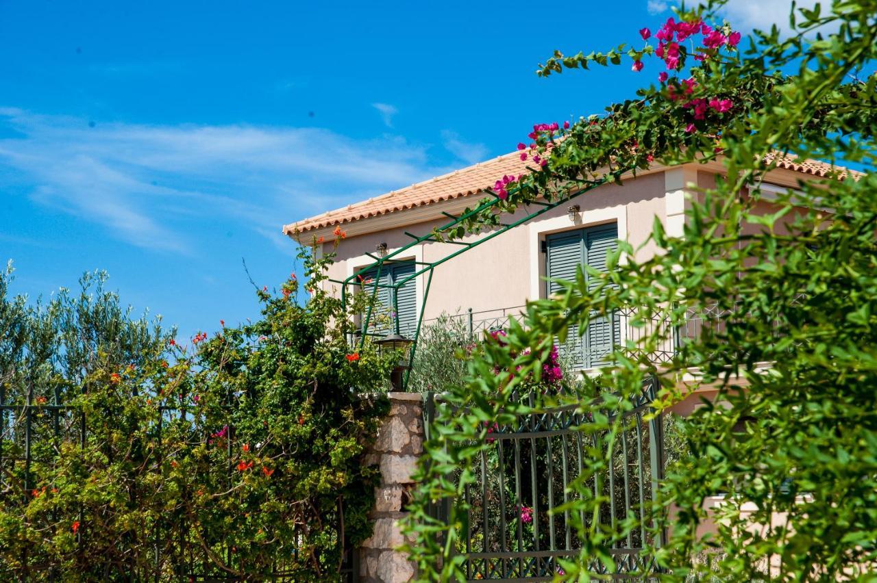Korallis Villas Karavados Bagian luar foto