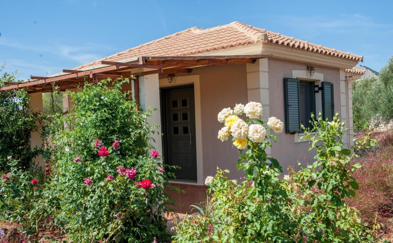 Korallis Villas Karavados Bagian luar foto